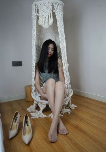 湿濡的女人在线