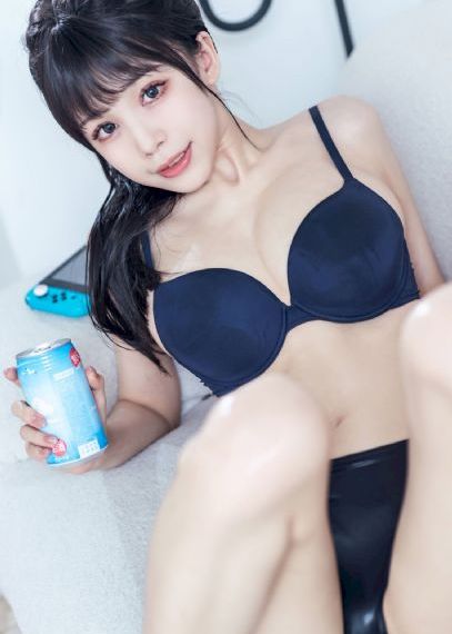 年轻的女教师2电影