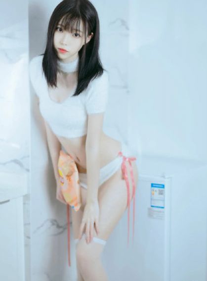 迷人的女保姆