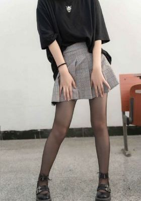 低俗怪谈第一季在线看免费