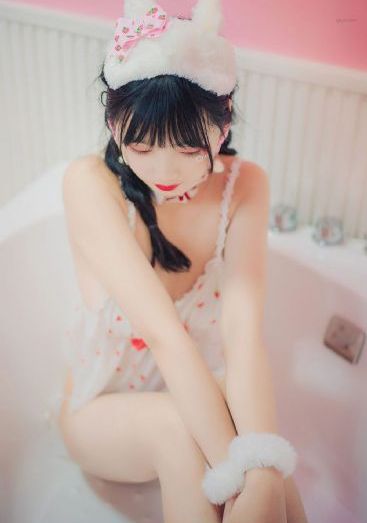 欧美鲁丝片