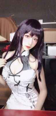 漂亮的母亲